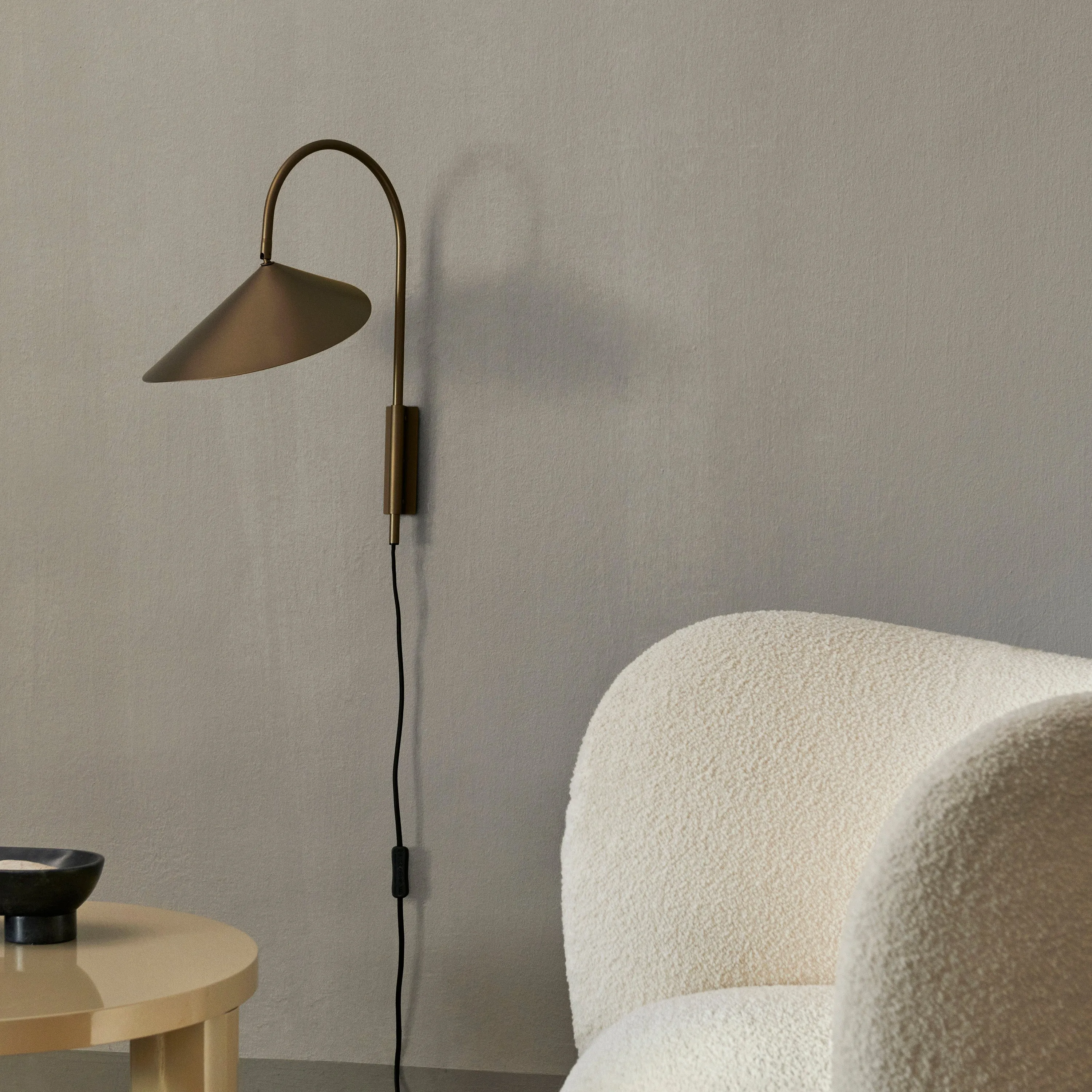 Arum Swivel Wall Lamp