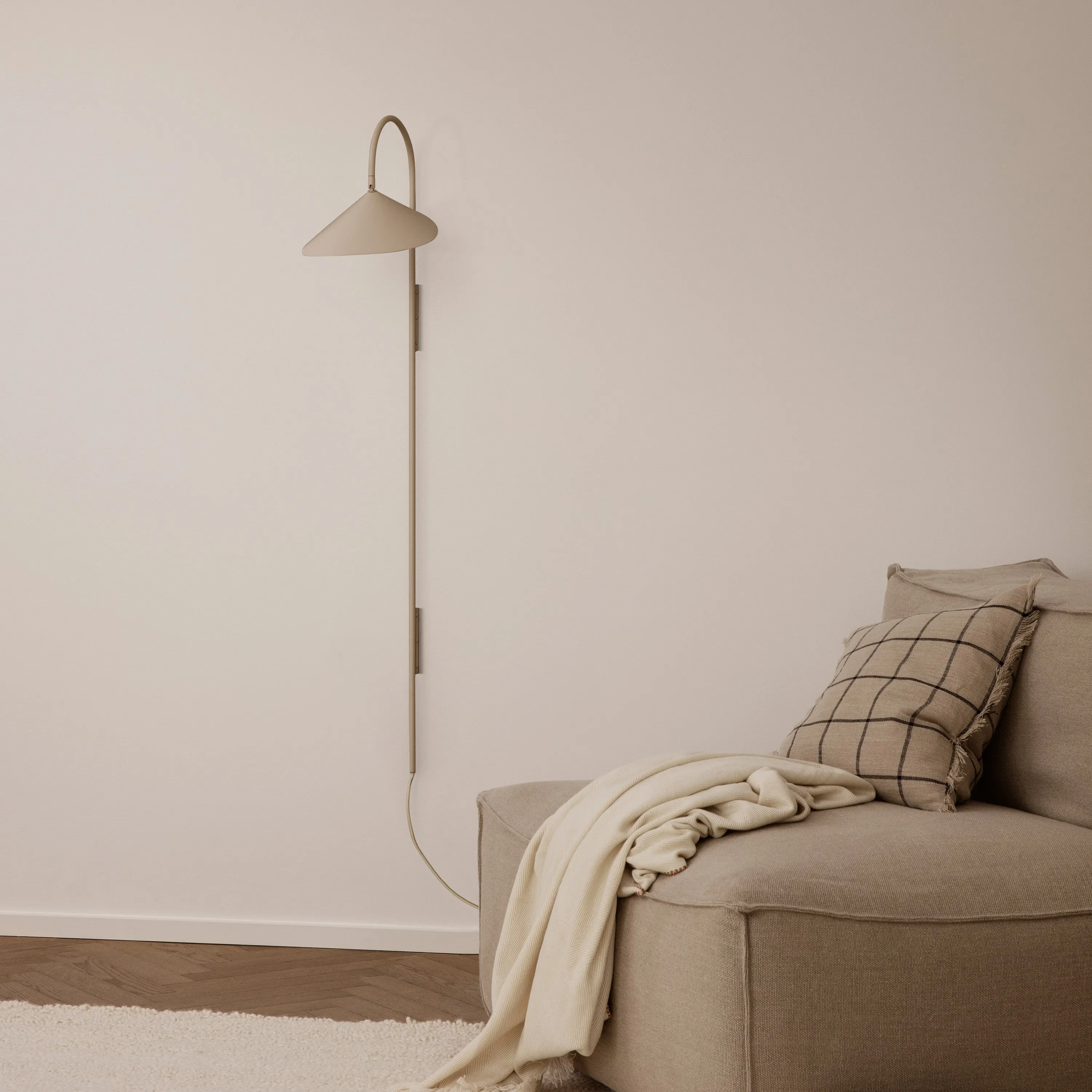 Arum Swivel Wall Lamp