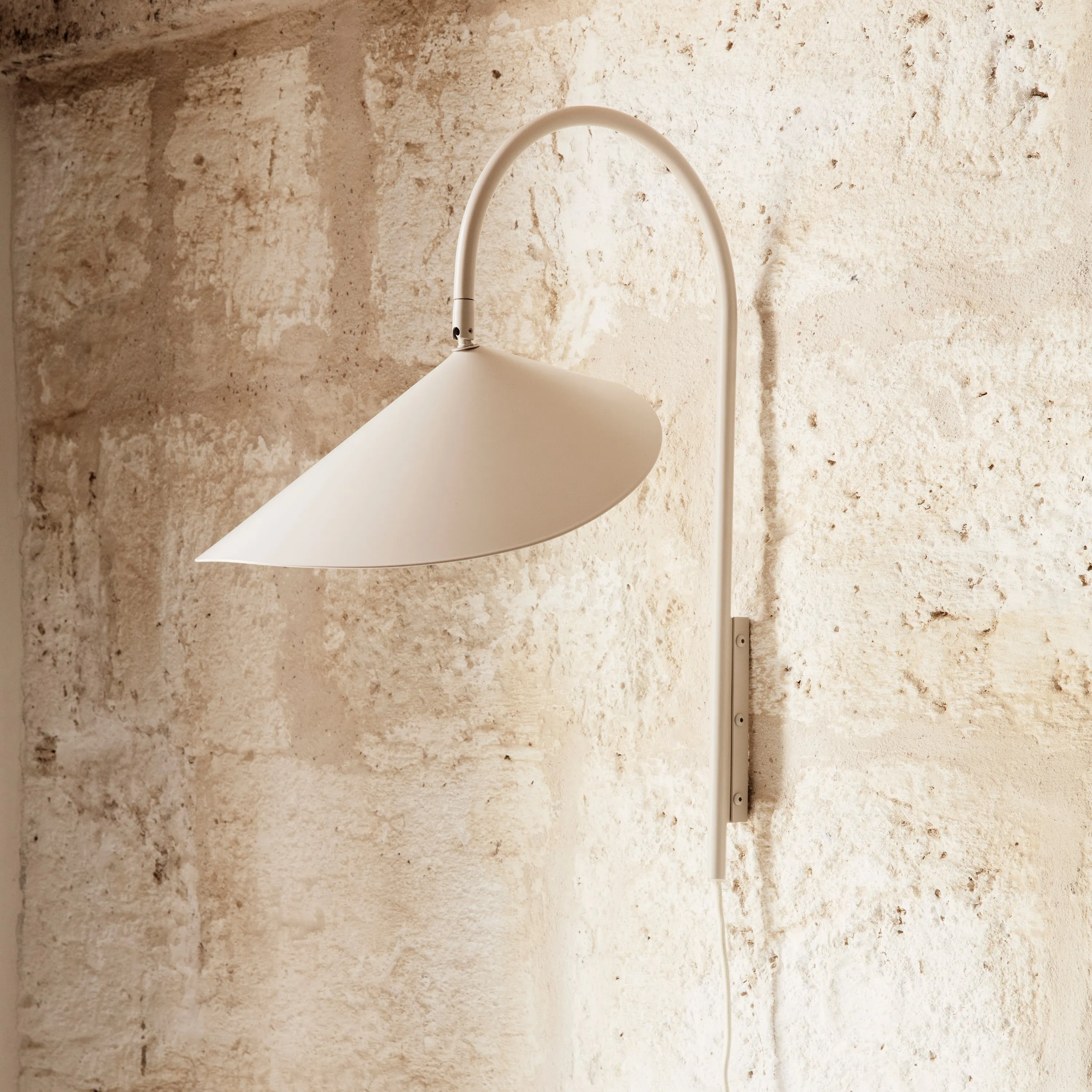 Arum Swivel Wall Lamp