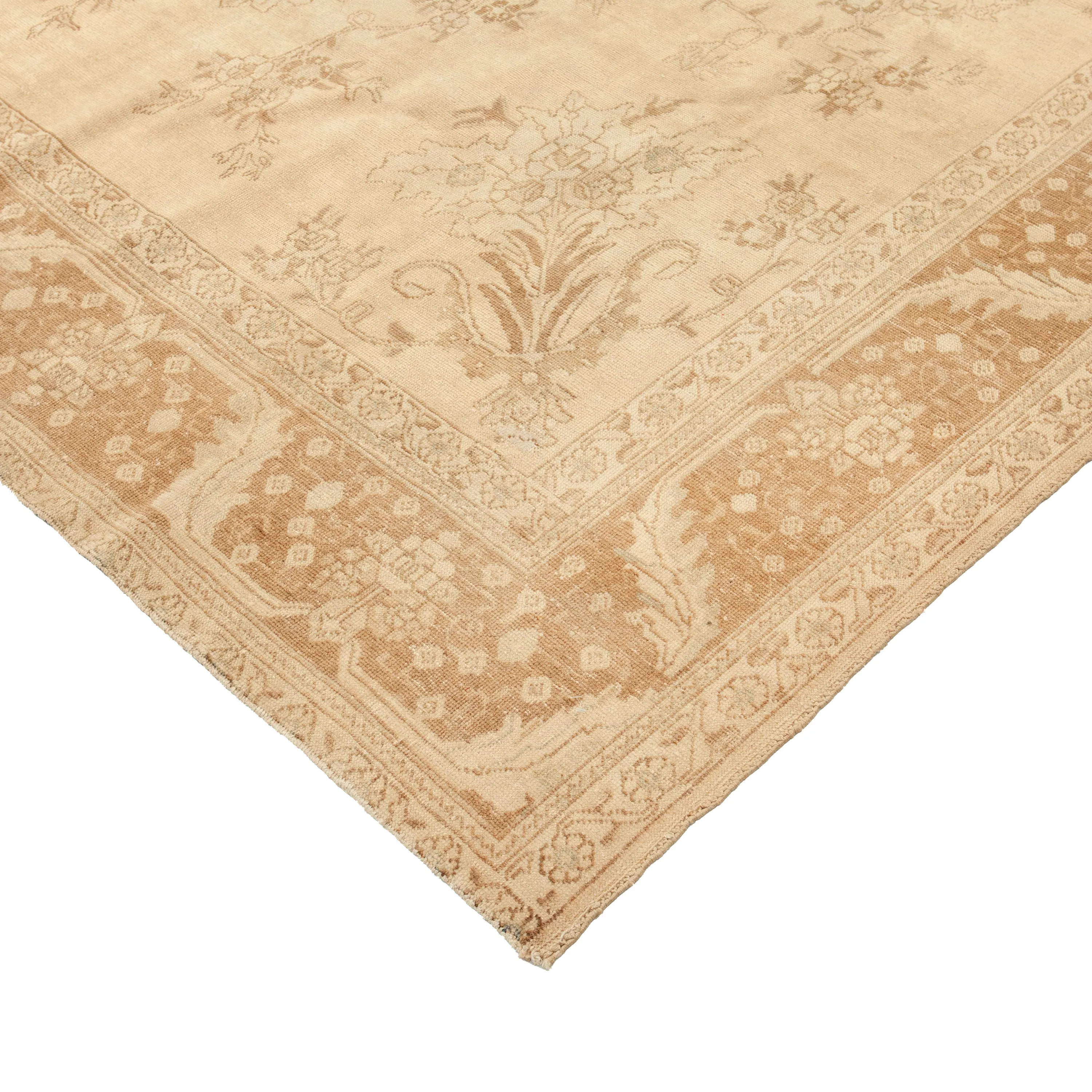 Beige Traditional Wool Rug - 9'7" x 13'