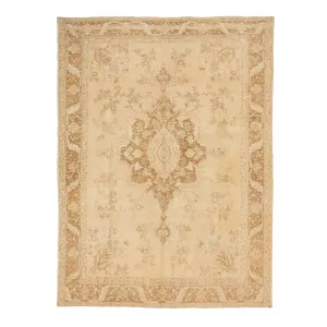 Beige Traditional Wool Rug - 9'7" x 13'