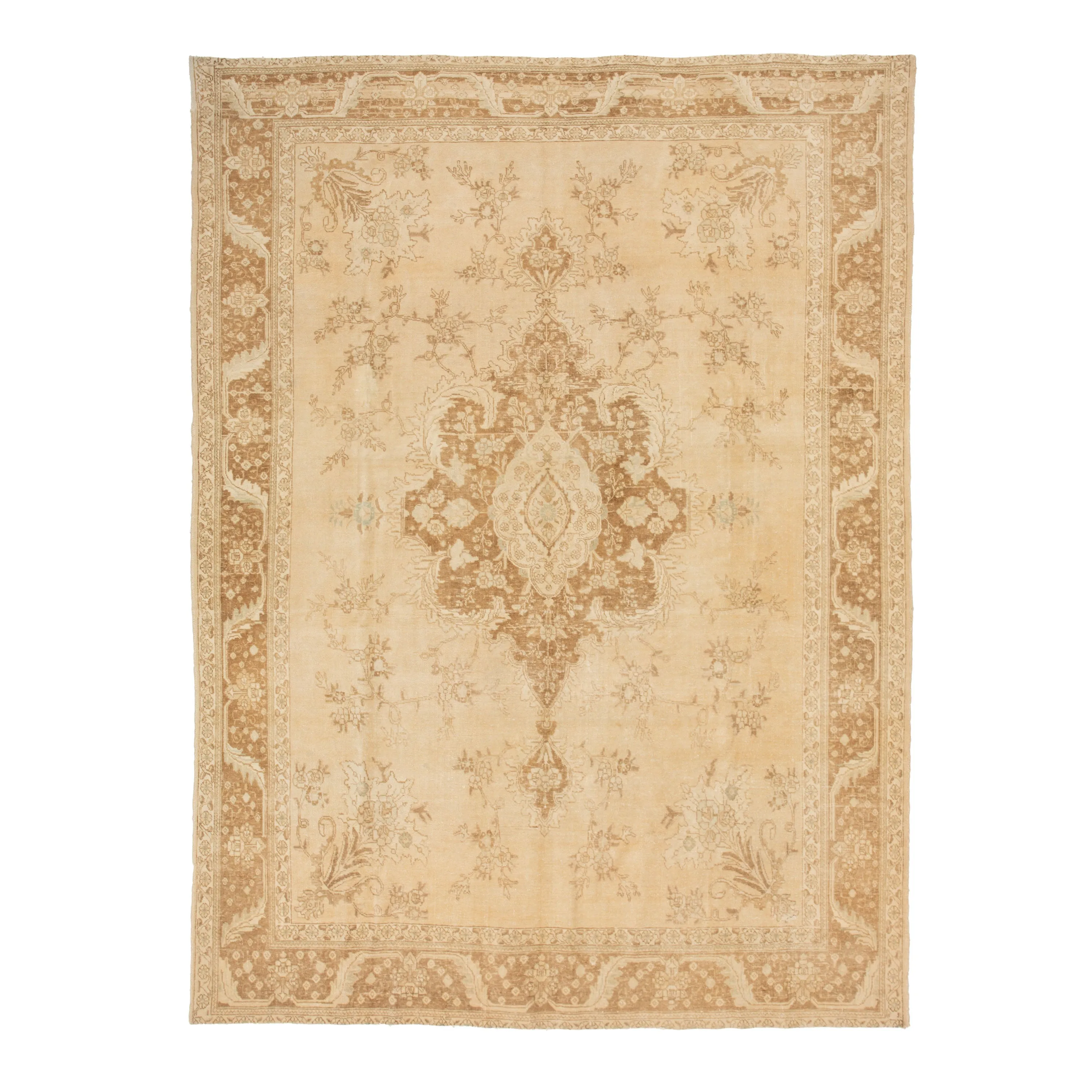 Beige Traditional Wool Rug - 9'7" x 13'