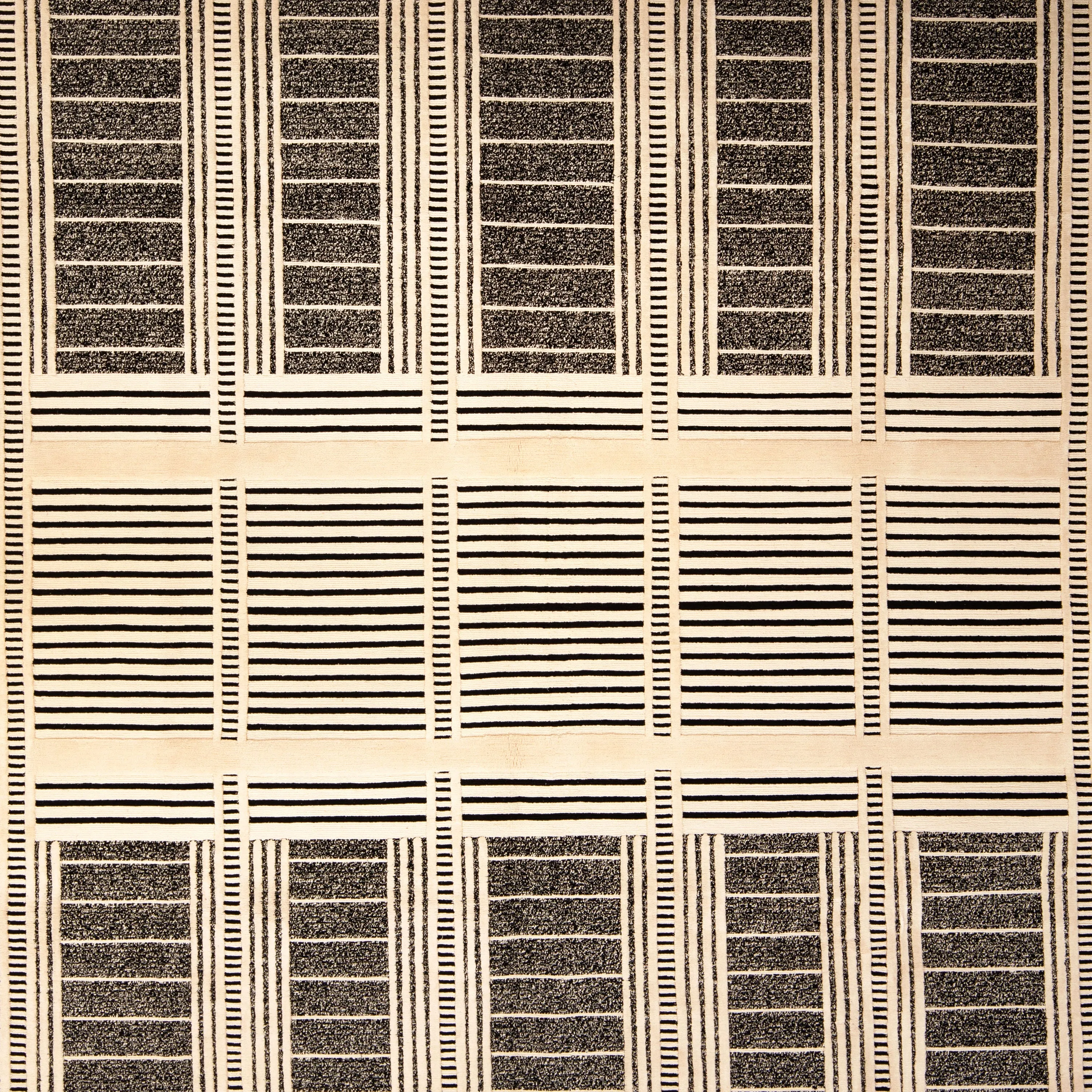 Black & White Contemporary Silk Rug - 8' x 10'