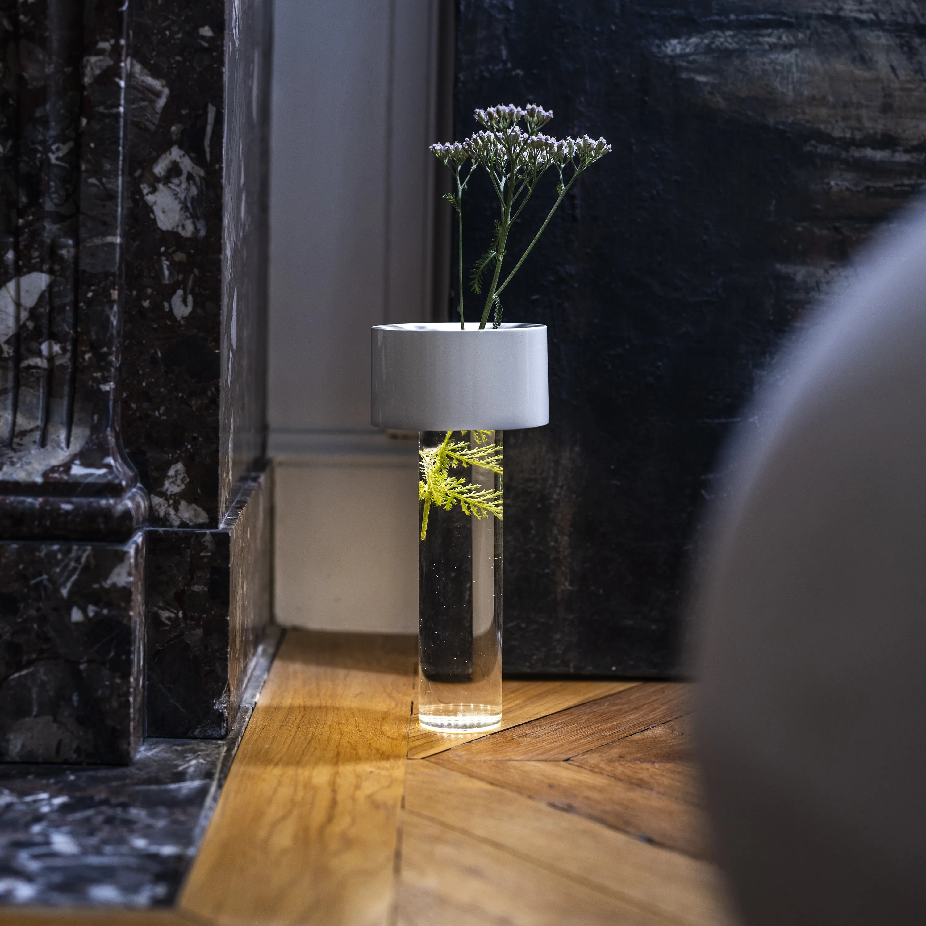 Fleur Vase & Portable Lamp