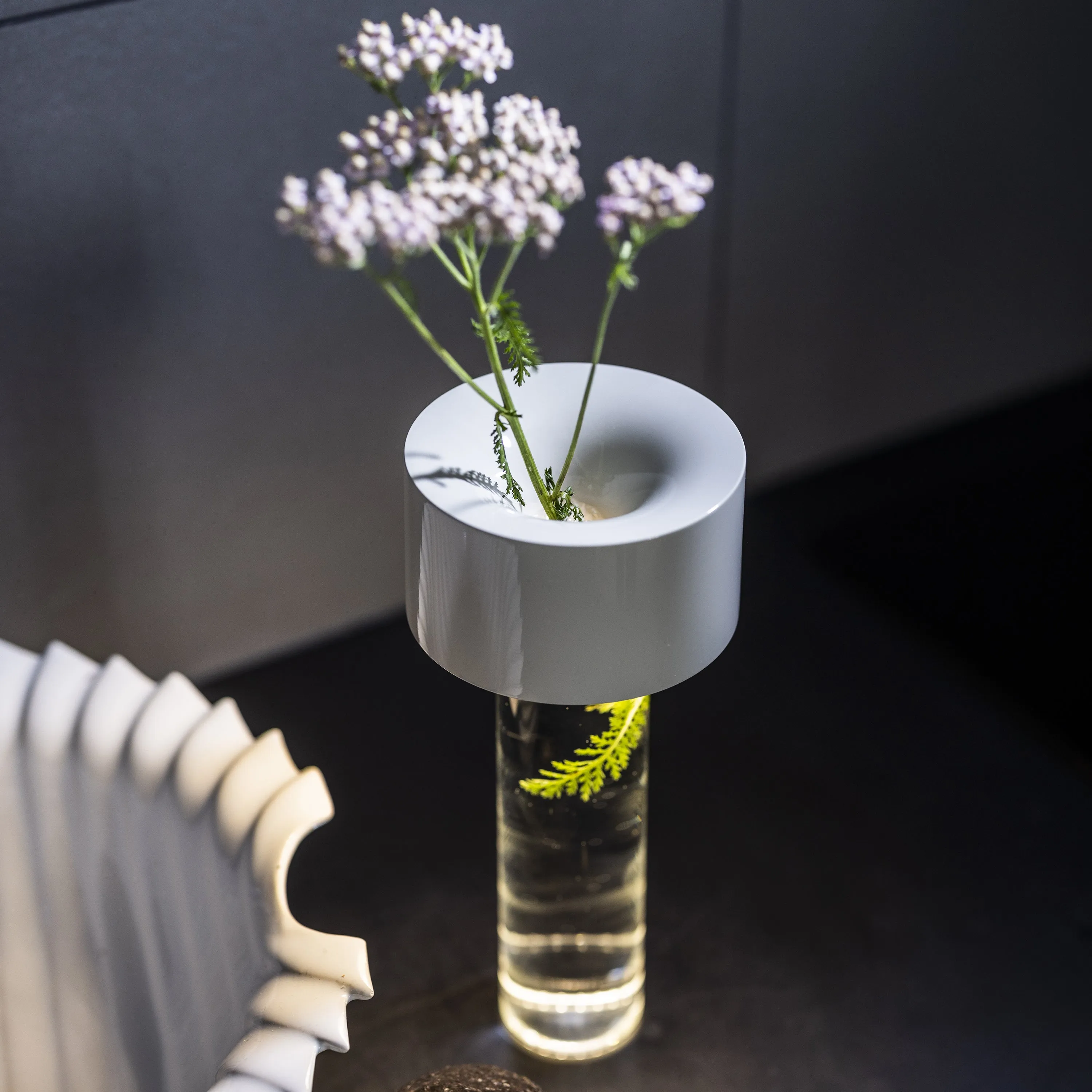 Fleur Vase & Portable Lamp