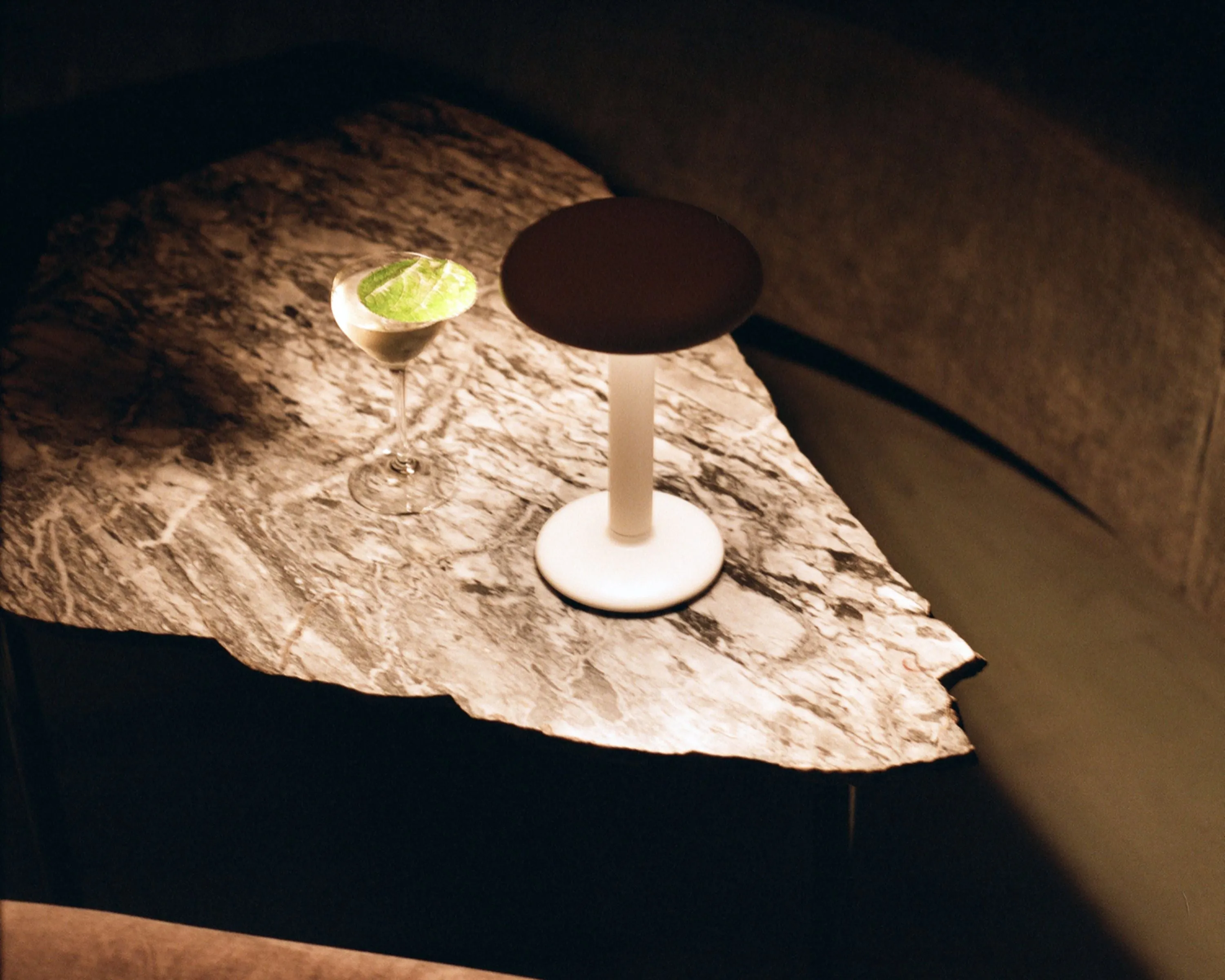Flos Gustave Table Lamp 2700 K, Matt White
