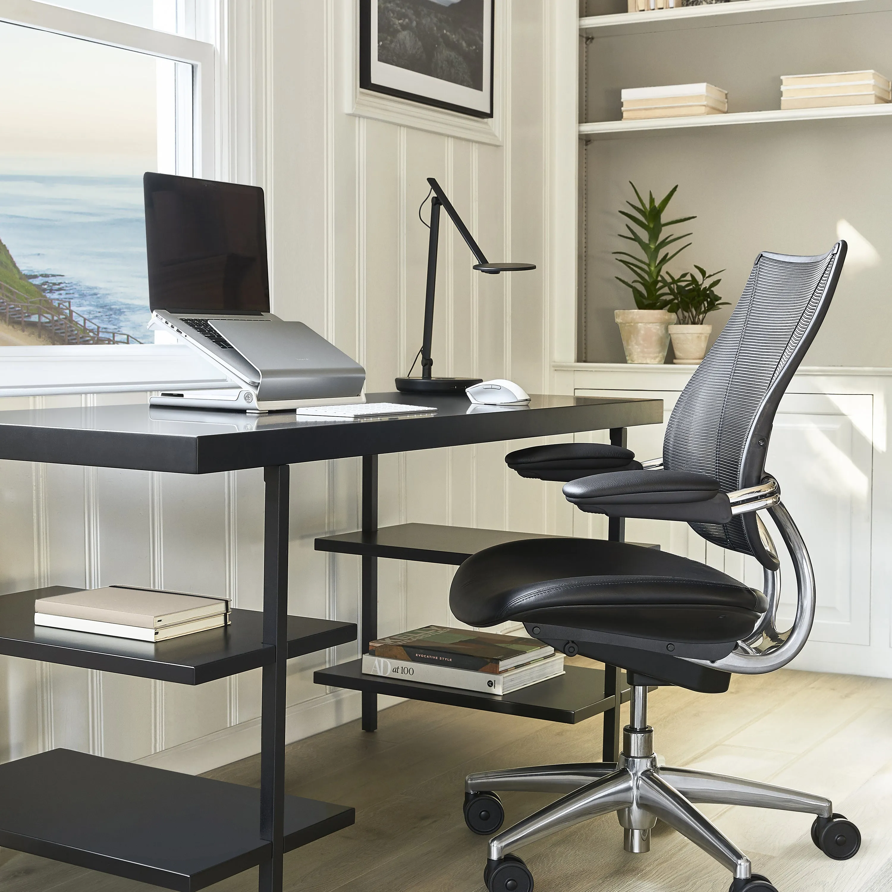 L6 Laptop Holder