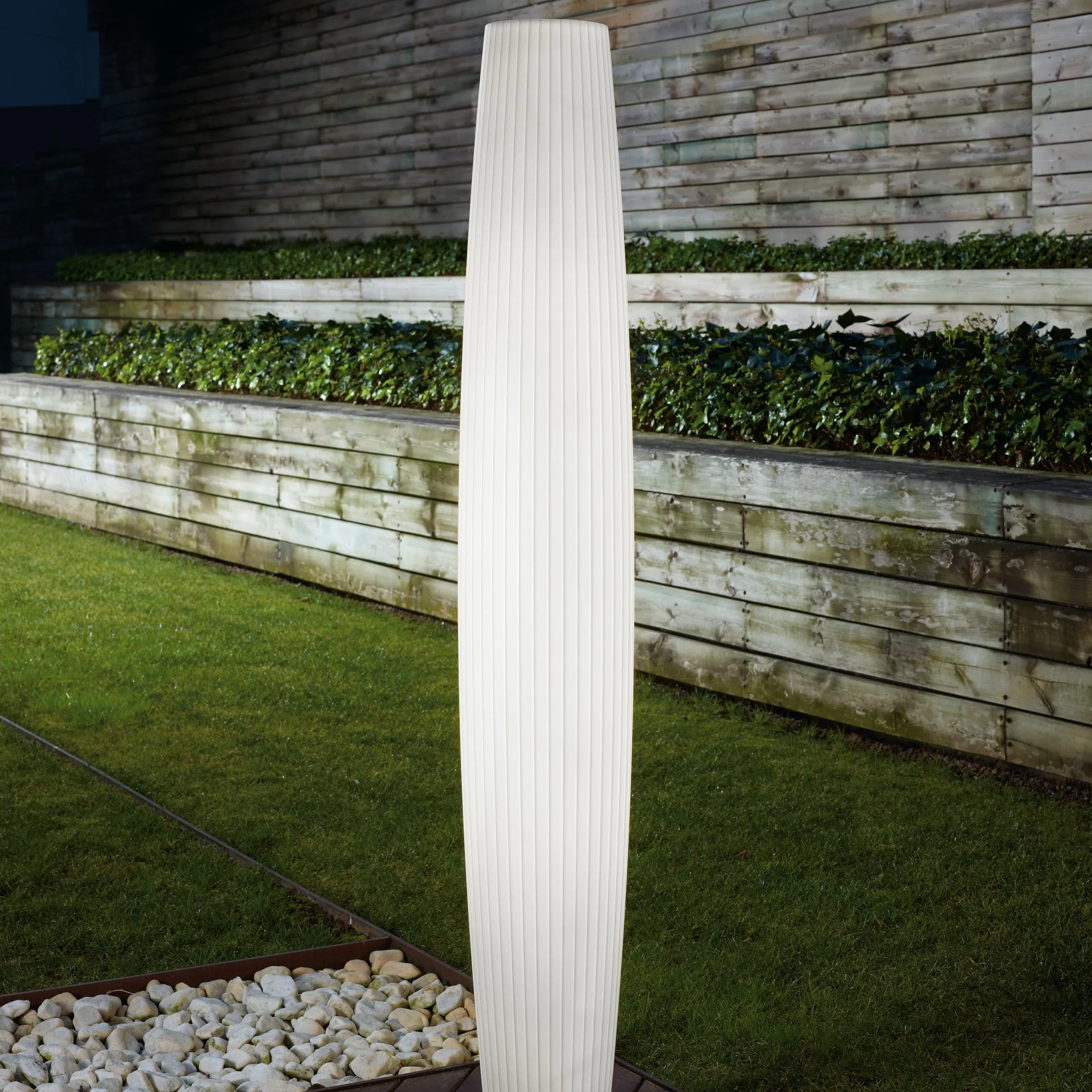 Maxi Outdoor Floor Lamp