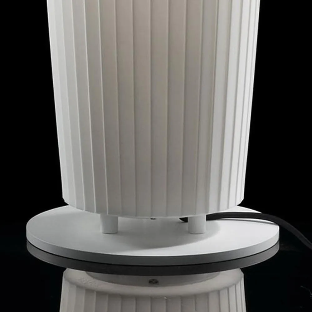 Maxi Outdoor Floor Lamp