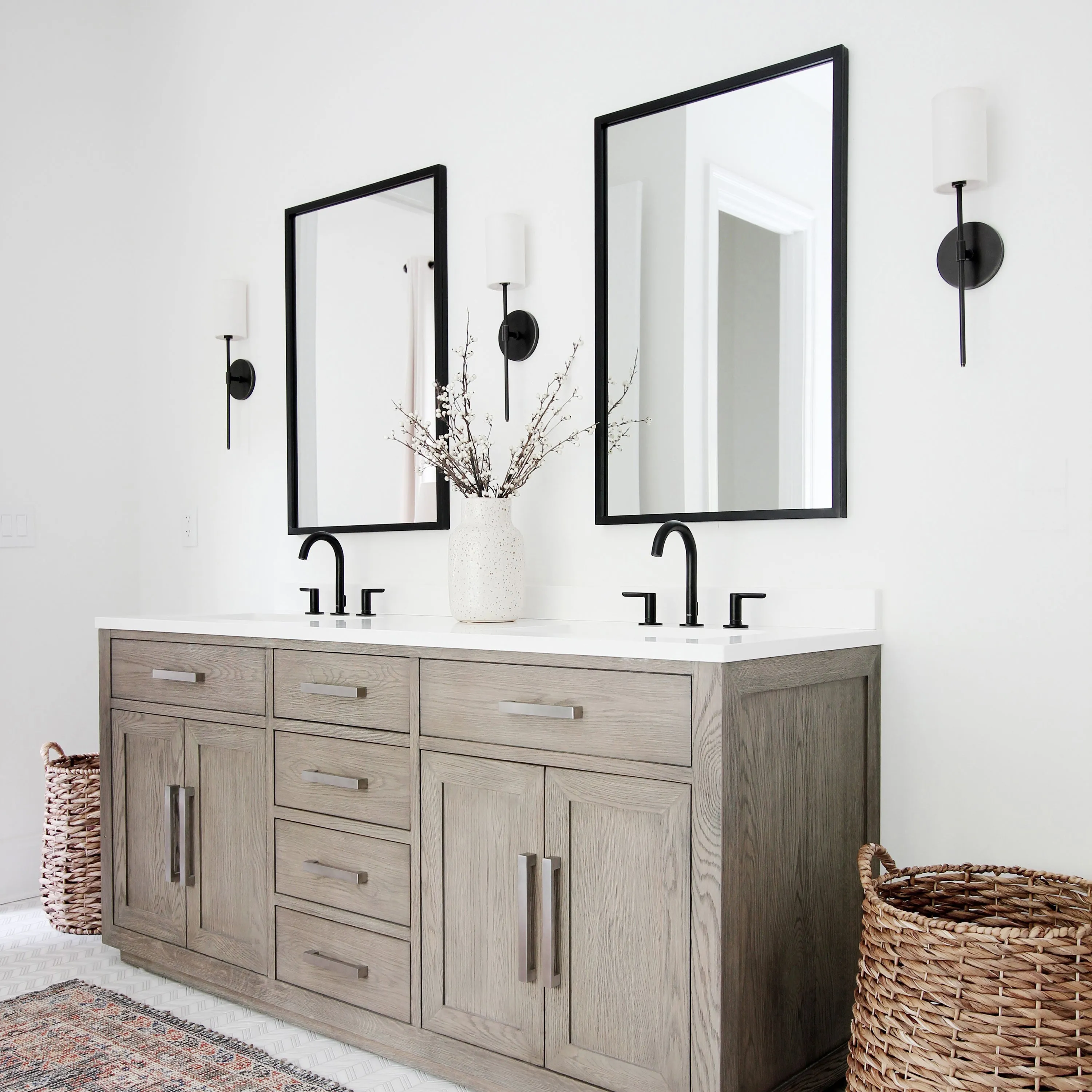 Olivia Linen Wall Sconce