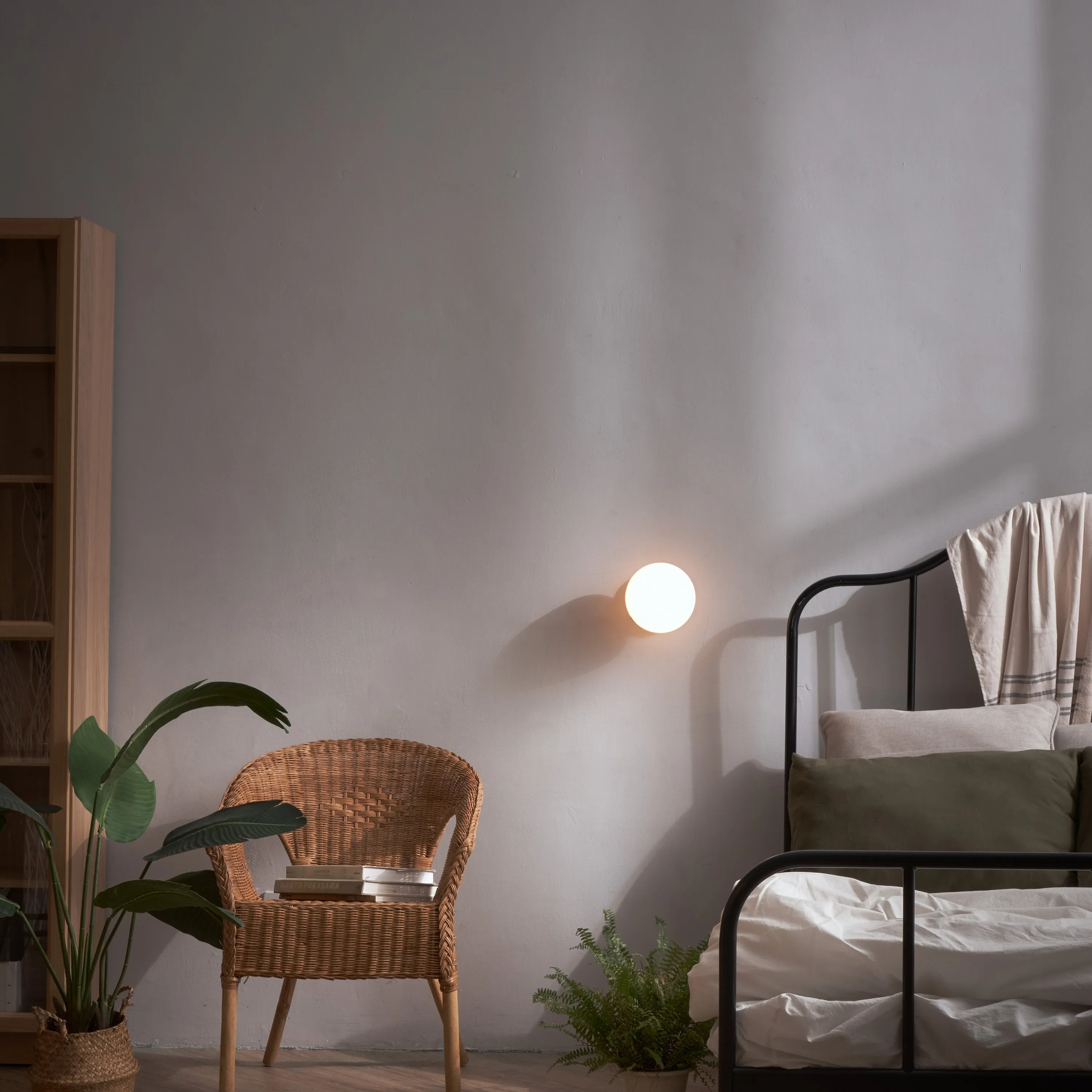 Pensee LED Wall Lamp