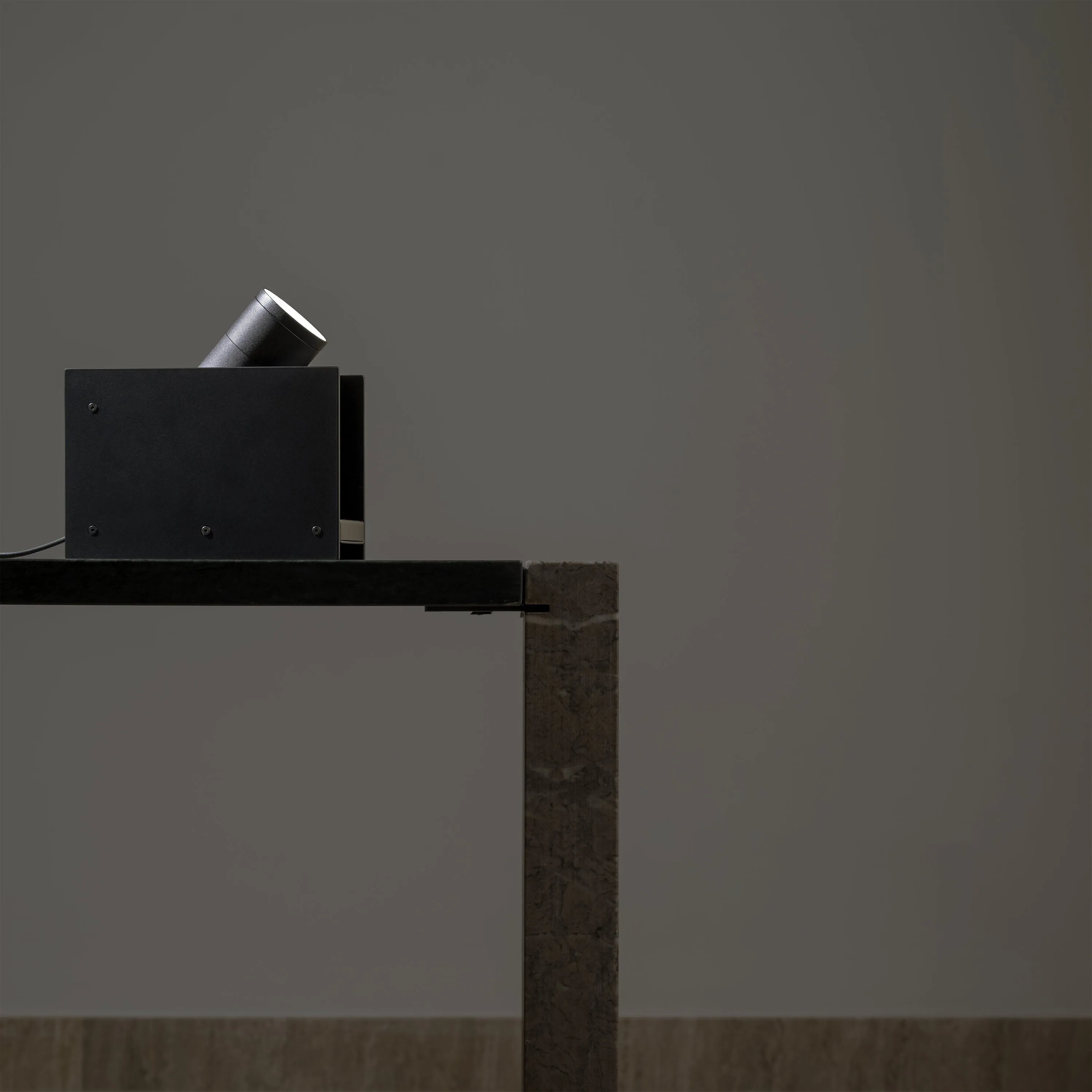 Plint LED Floor Lamp