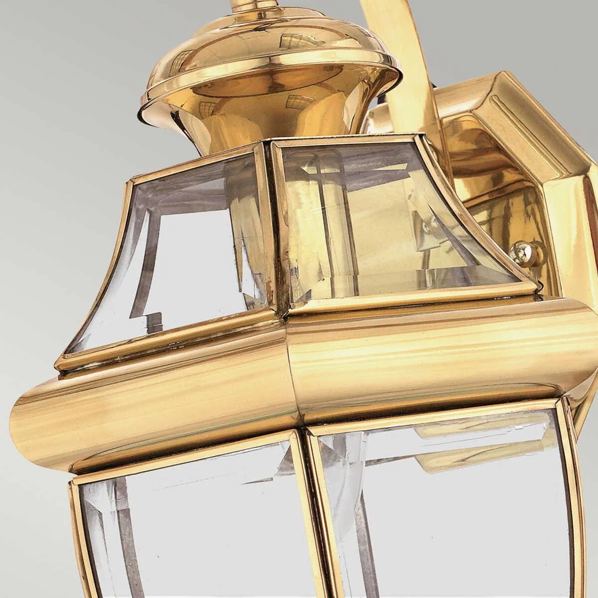 Quoizel Newbury Polished Brass Medium Outdoor Wall Light