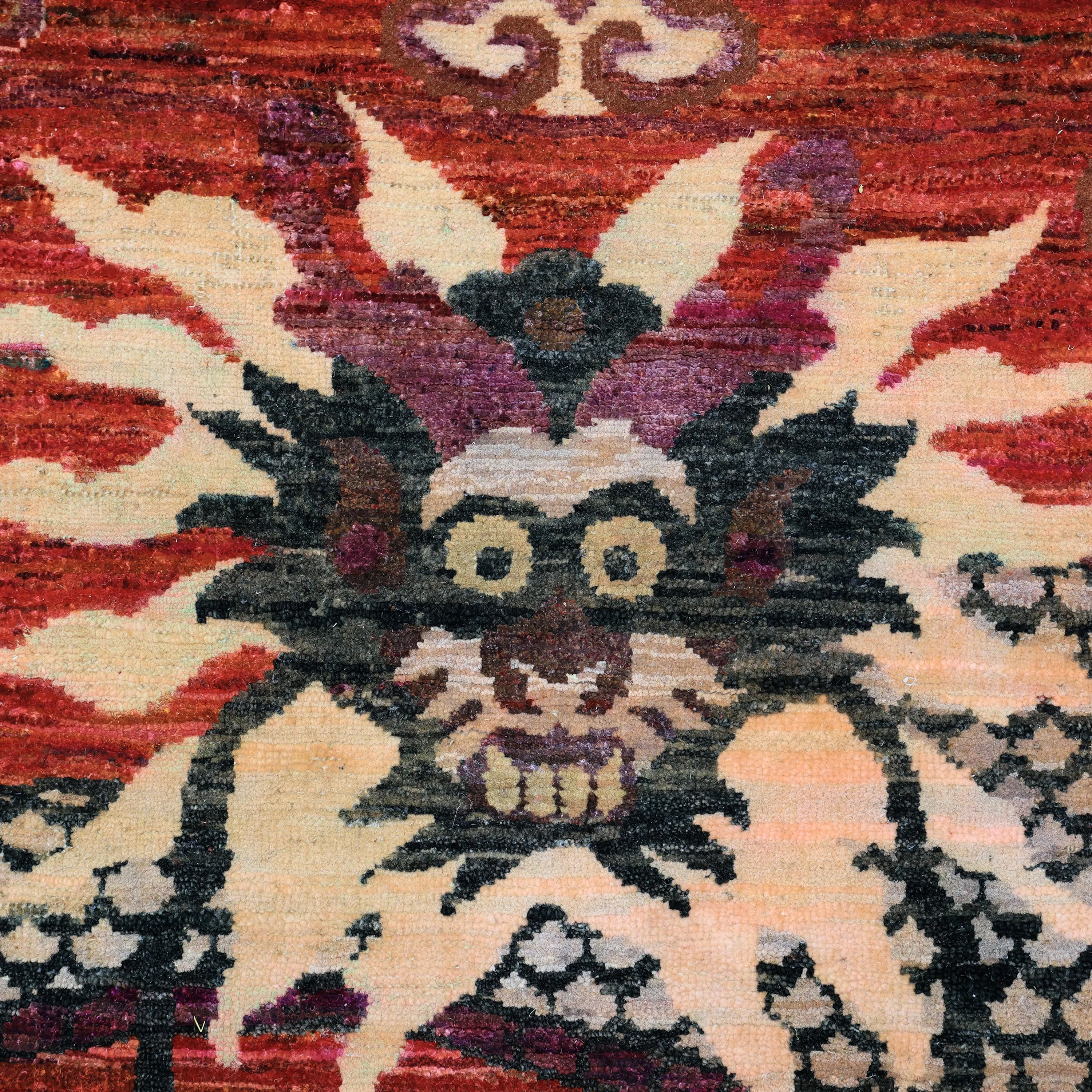 Red Alchemy Traditional Wool & Silk Blend Rug - 7'11" x 7'10"