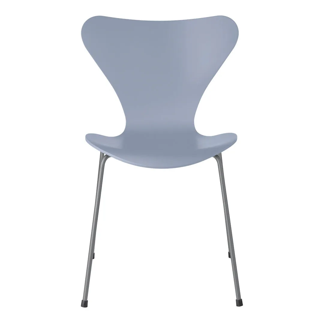Series 7 Chair 3107 - Color