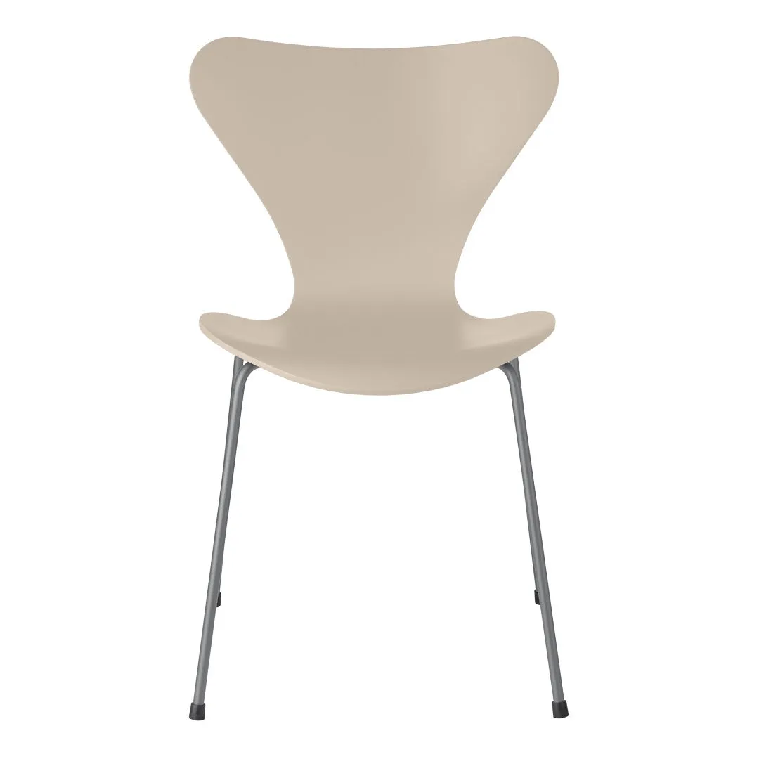 Series 7 Chair 3107 - Color
