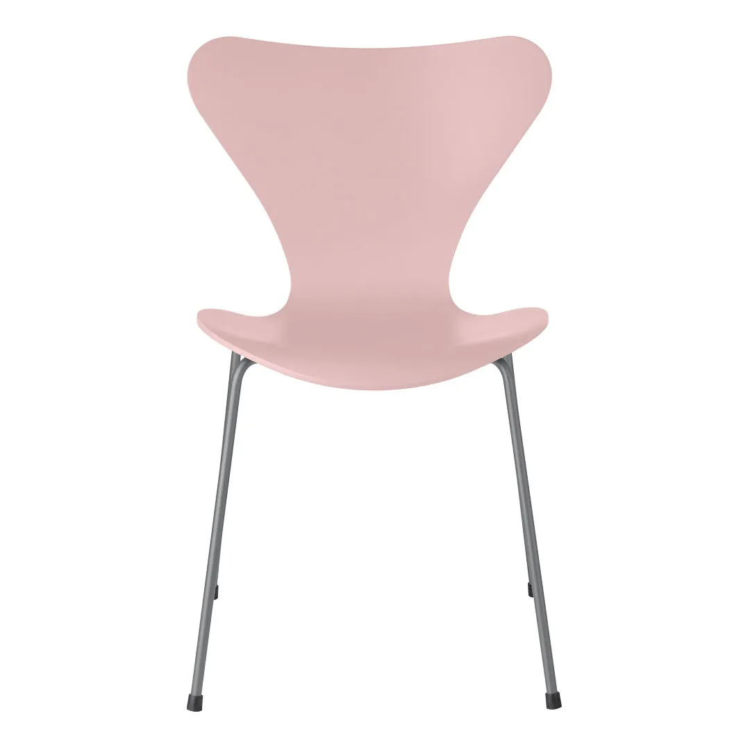 Series 7 Chair 3107 - Color