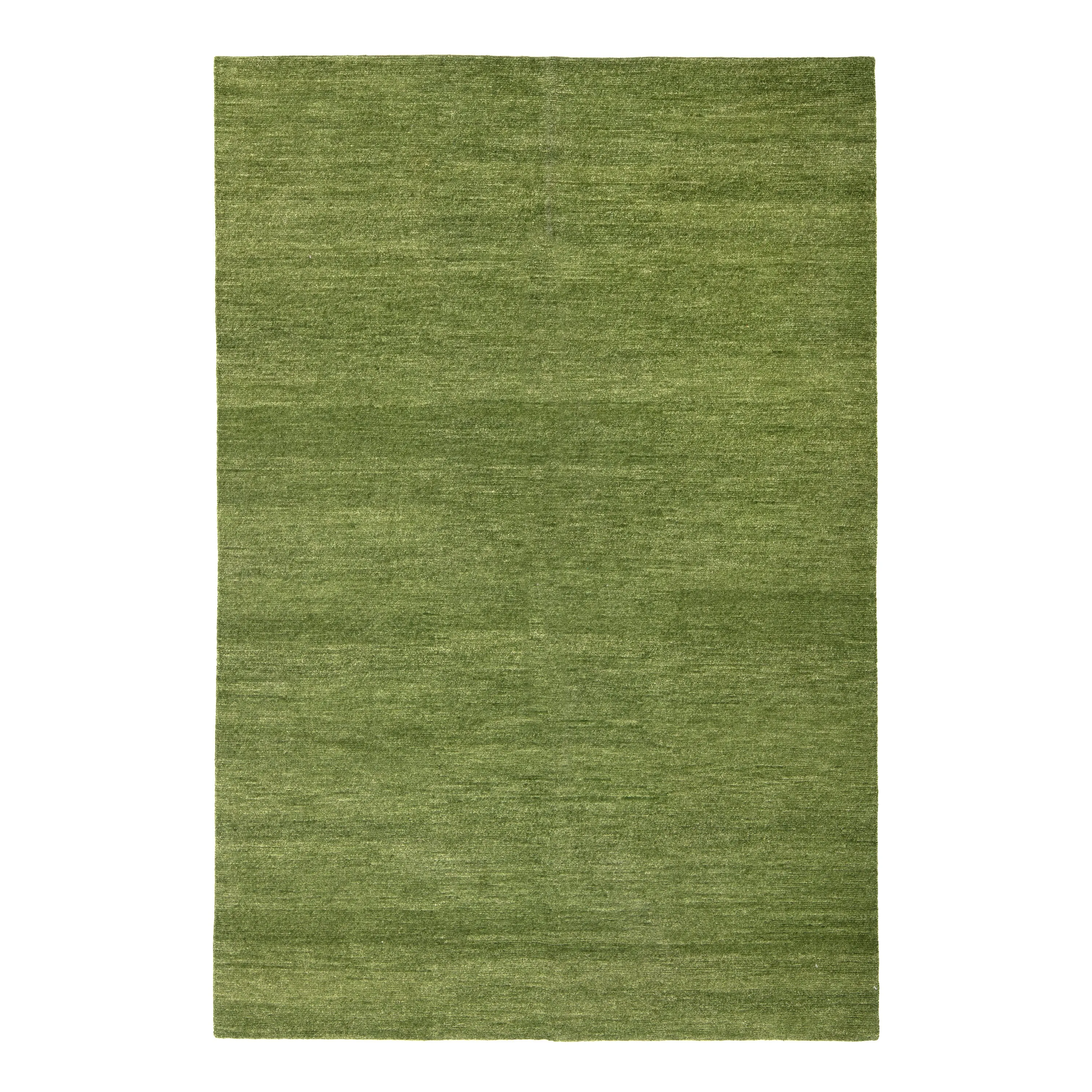 Solid Tibetan Wool Rug - 6' x 9'