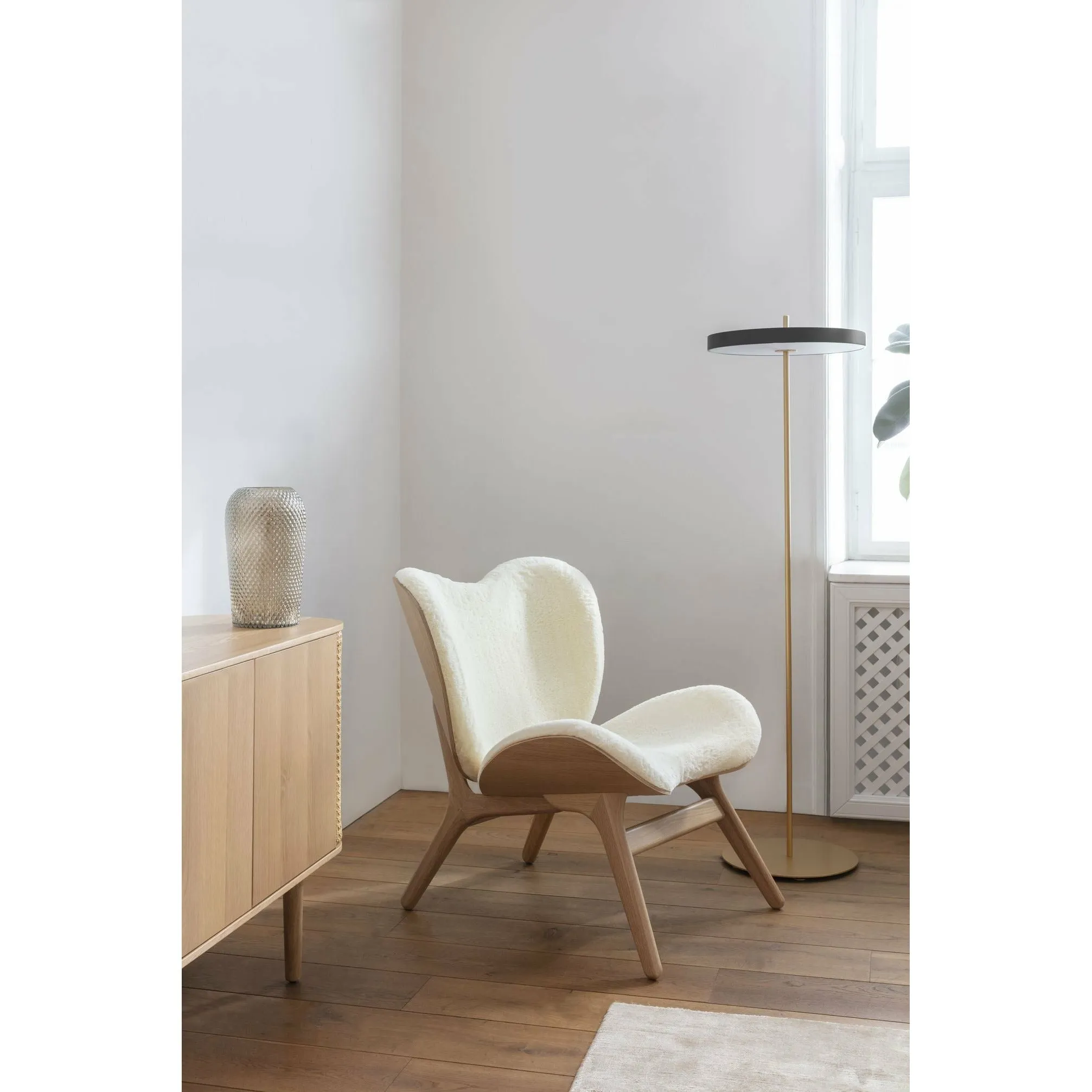 Umage Asteria Floor Lamp, Black