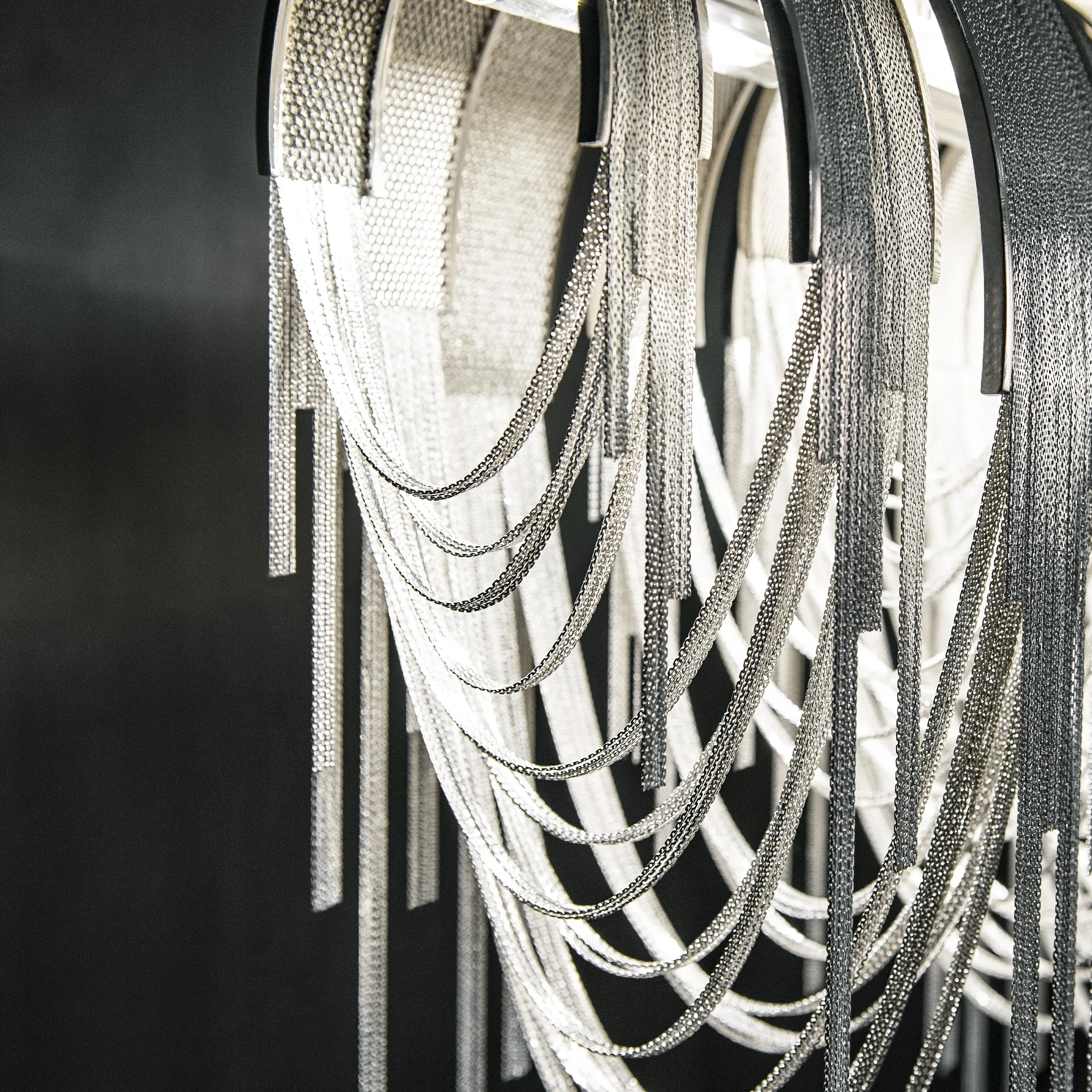 Volver Linear Chandelier